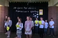 ...podczas uroczystego apelu... ...podczas uroczystego apelu...
